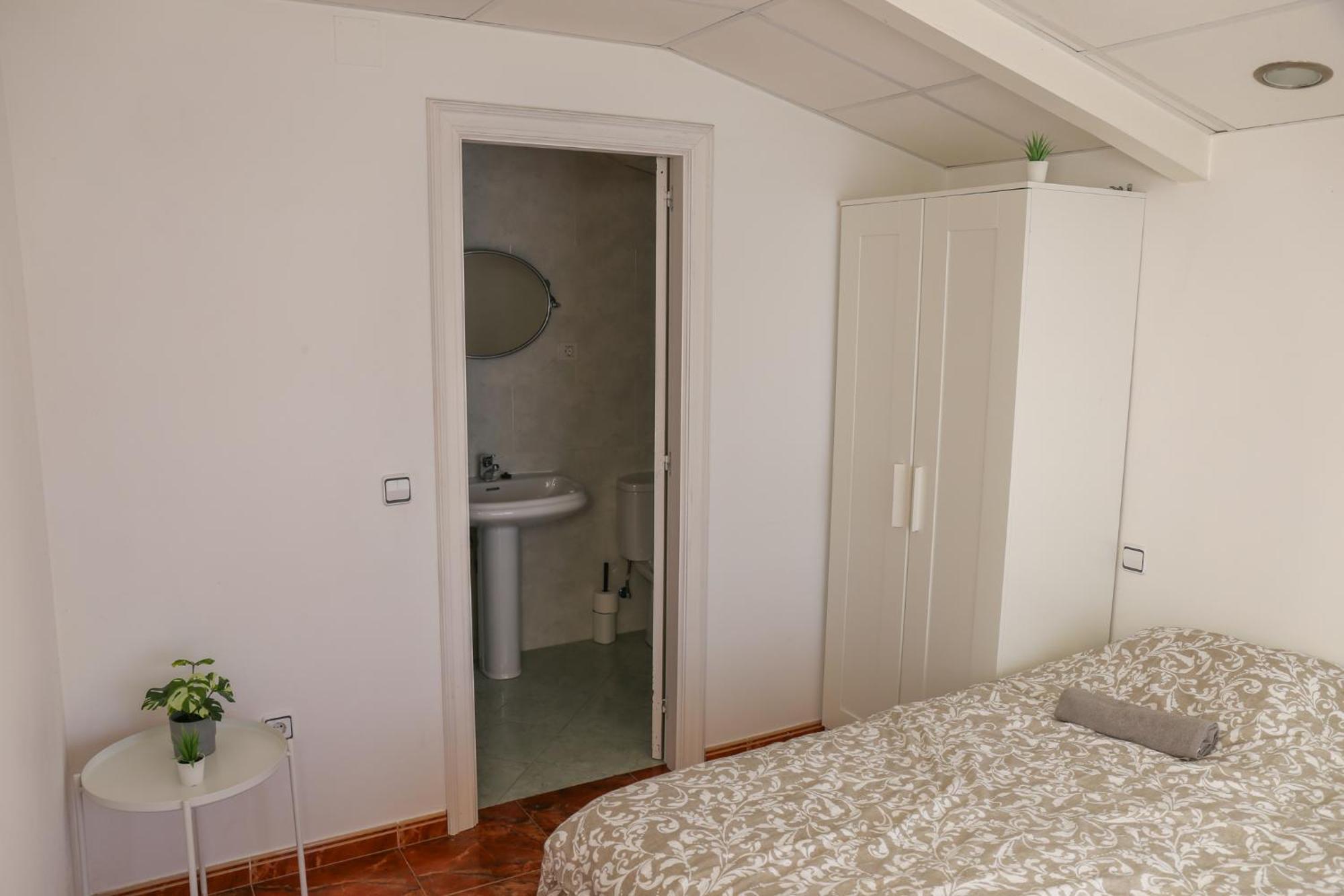Beachfront Surf & Holiday House, Charming & Quiet Villarrube Εξωτερικό φωτογραφία