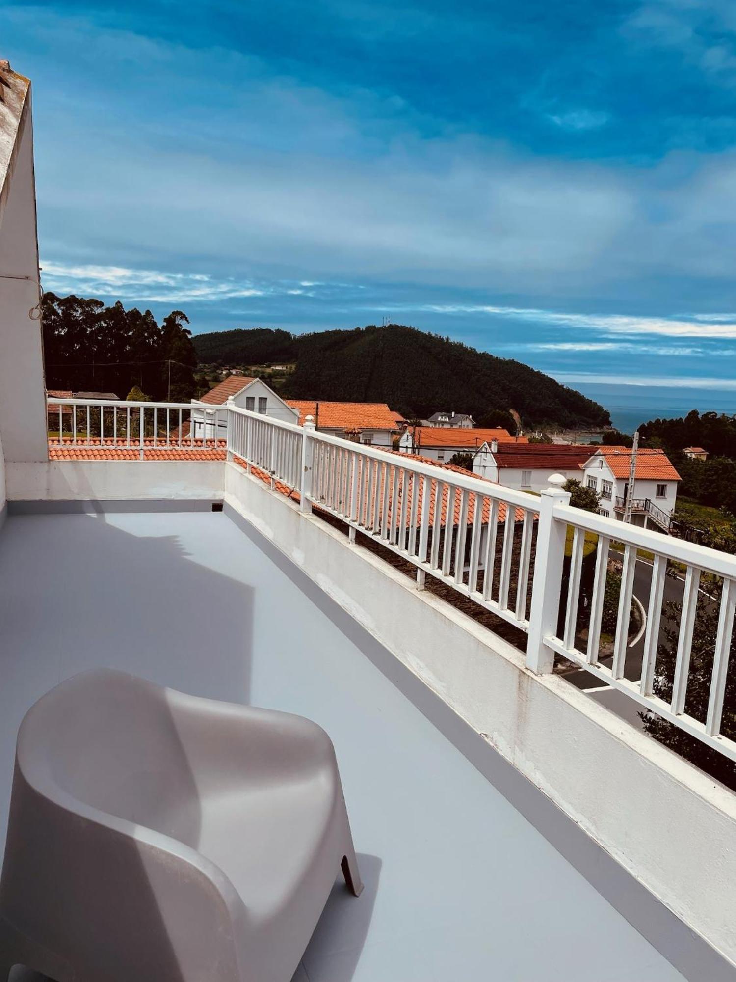 Beachfront Surf & Holiday House, Charming & Quiet Villarrube Εξωτερικό φωτογραφία